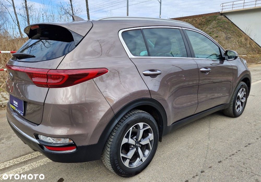 Kia Sportage 1.6 GDI 2WD DREAM-TEAM EDITION - 9