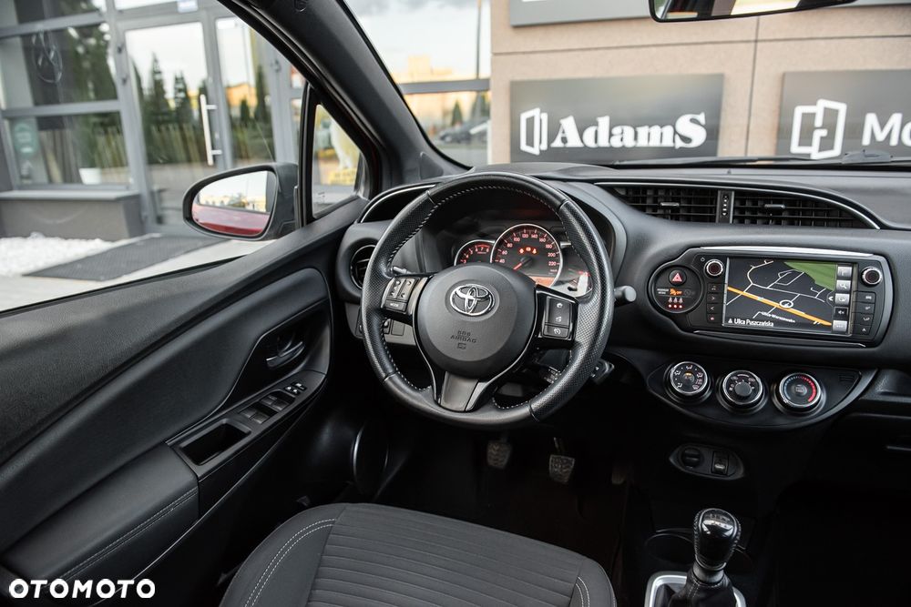Toyota Yaris 1.33 Selection Platinum - 24