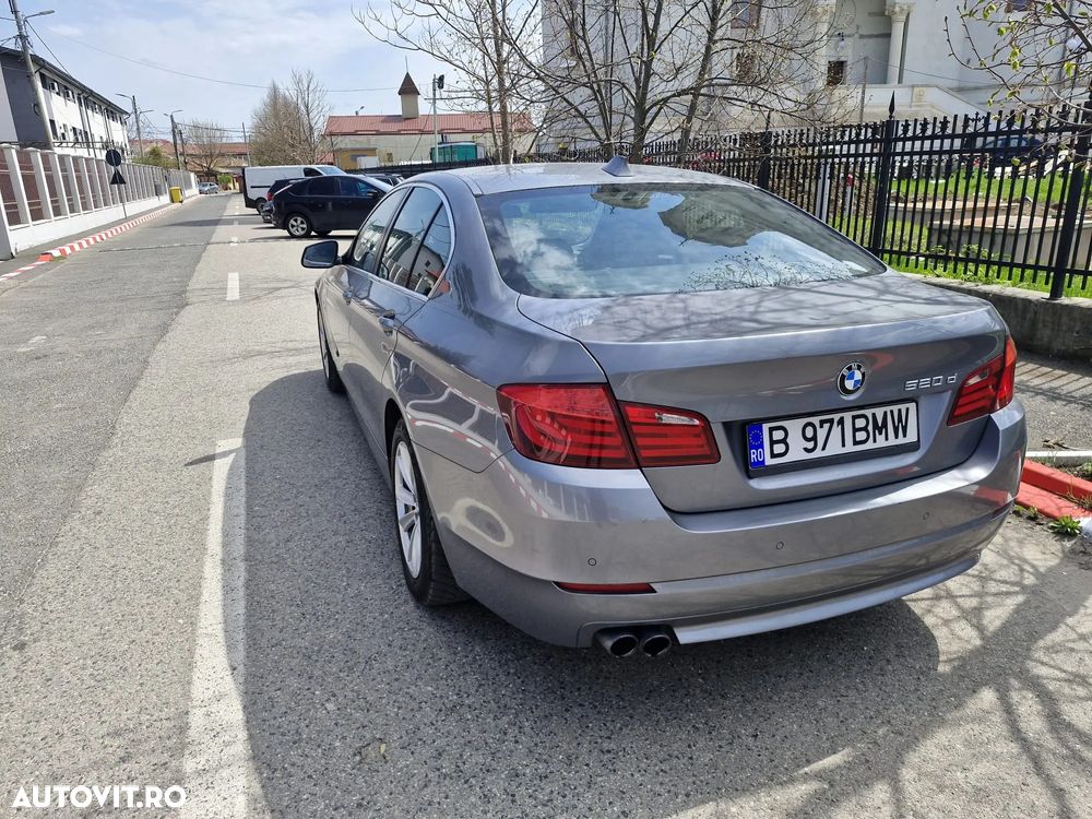 BMW Seria 5 520d - 2