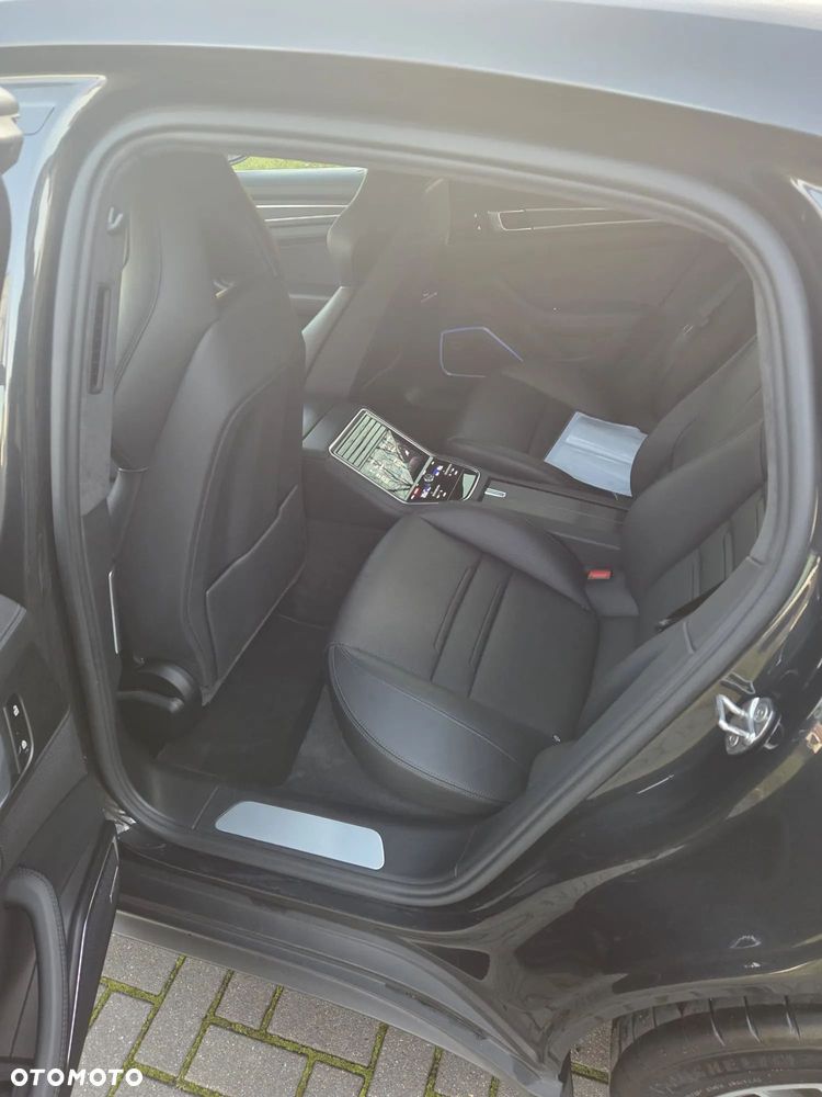 Porsche Panamera 4S - 6