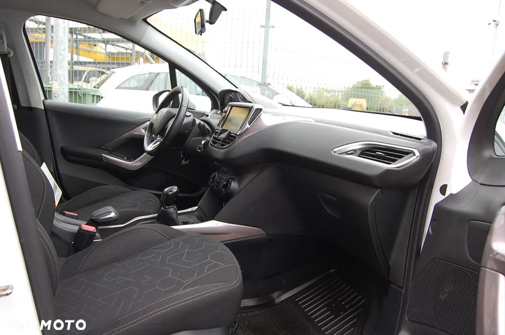 Peugeot 2008 - 26