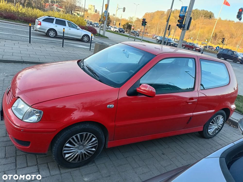 Volkswagen Polo - 1