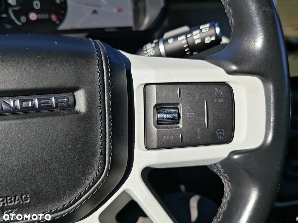 Land Rover Defender 110 D200 X-Dynamic HSE - 19