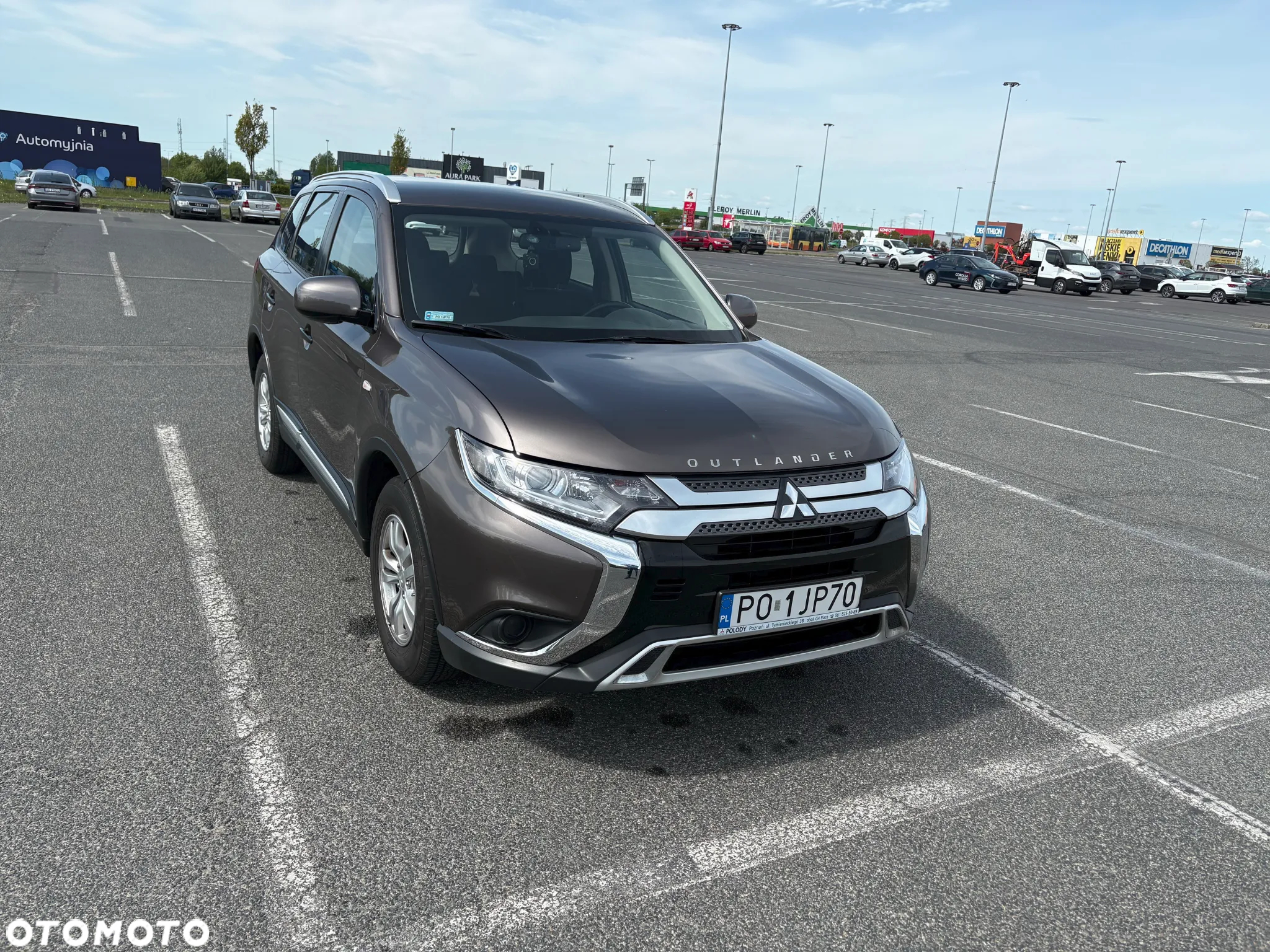 Mitsubishi Outlander 2.0 Invite + 2WD - 7