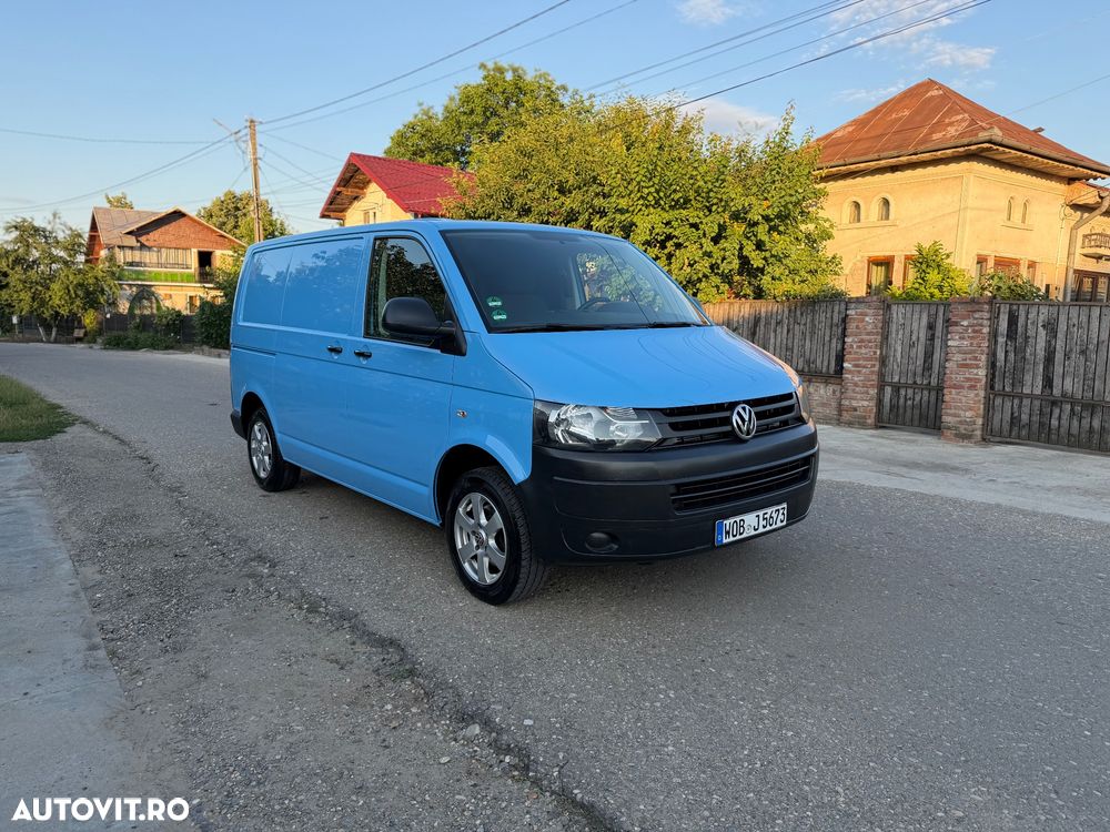 Volkswagen Transporter - 3