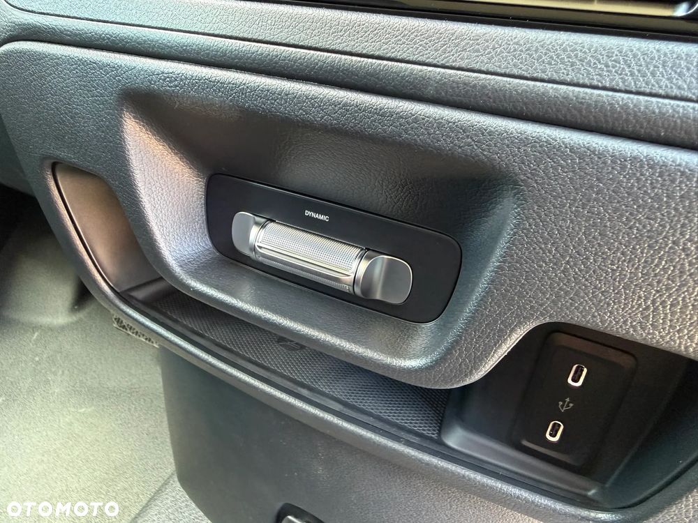 Mercedes-Benz Vito - 15