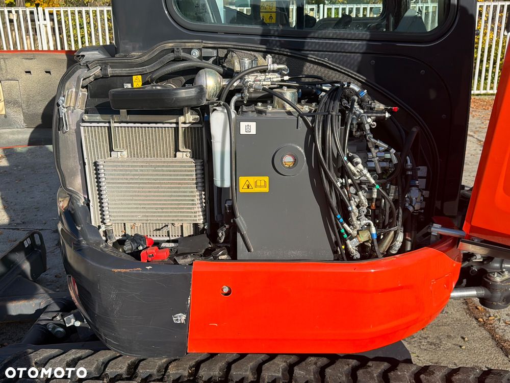 Kubota Minikoparka U36-4 - 24