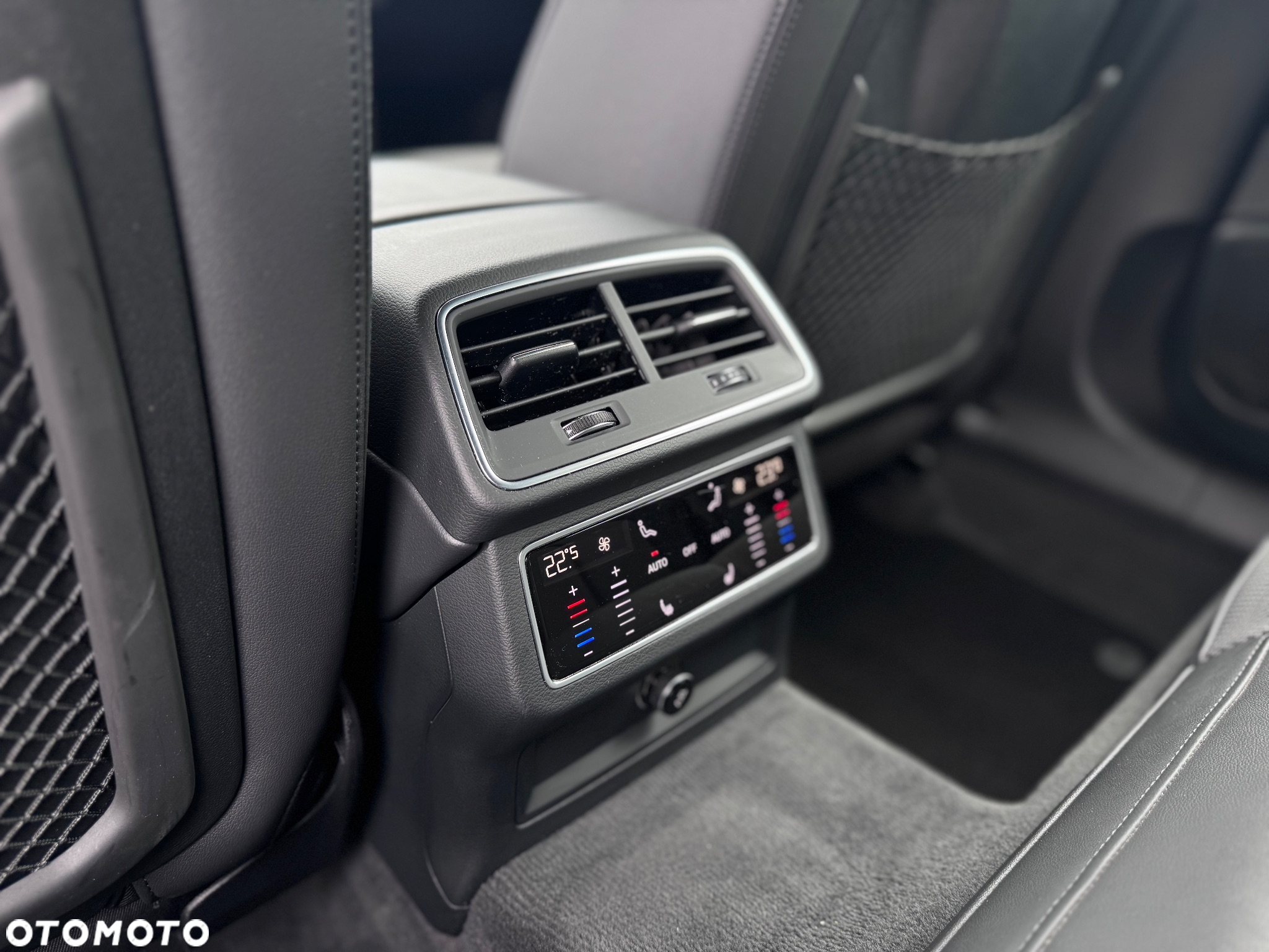 Audi A6 Avant 50 TFSI e quattro S tronic S line - 27