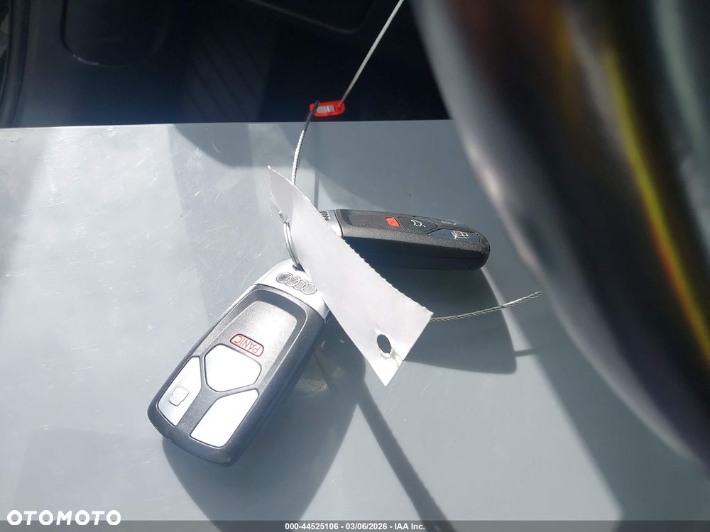 Audi A4 Limousine - 34