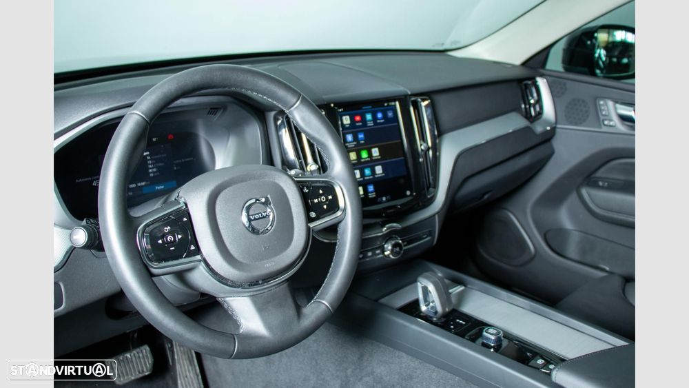 Volvo XC 60 2.0 T6 PHEV Core AWD - 10