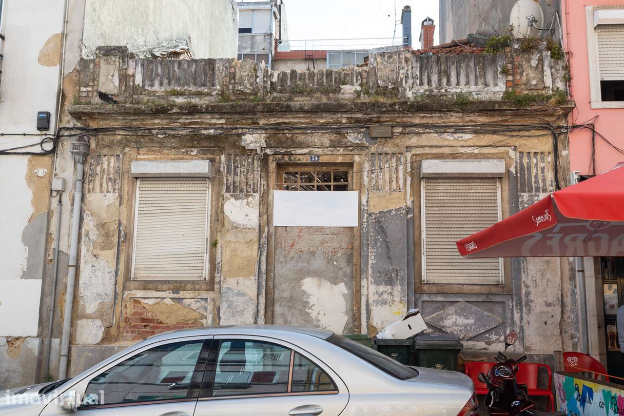 Prédio nas Olaias com projeto aprovado - Grande imagem: 2/5