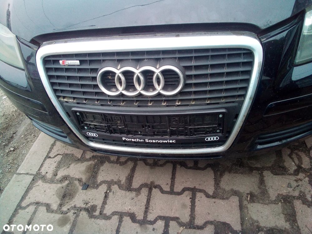 Zderzak przedni Audi A3 8P - 2