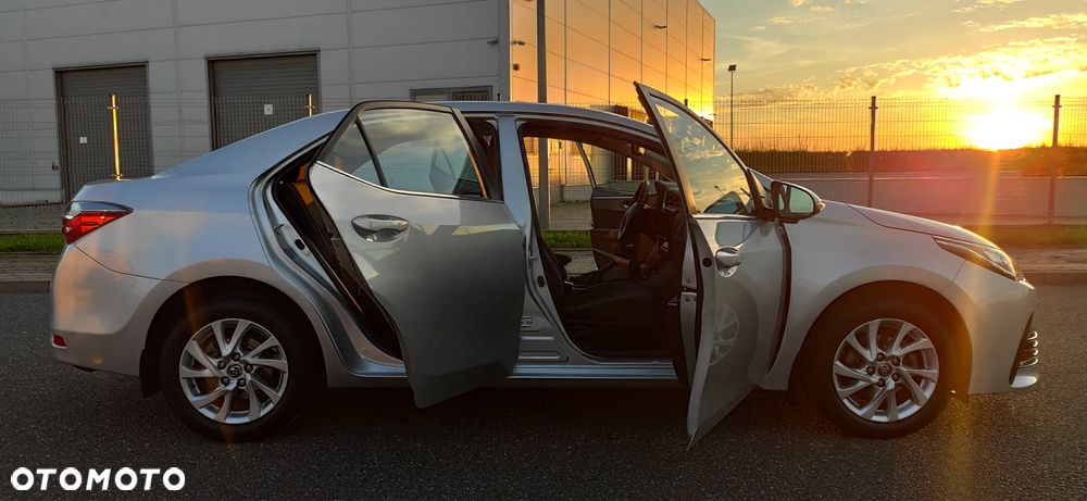 Toyota Corolla 1.6 Comfort - 7