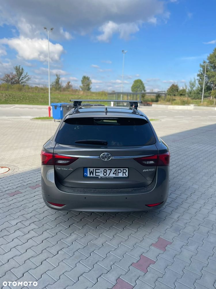 Toyota Avensis 2.0 D-4D Prestige - 5