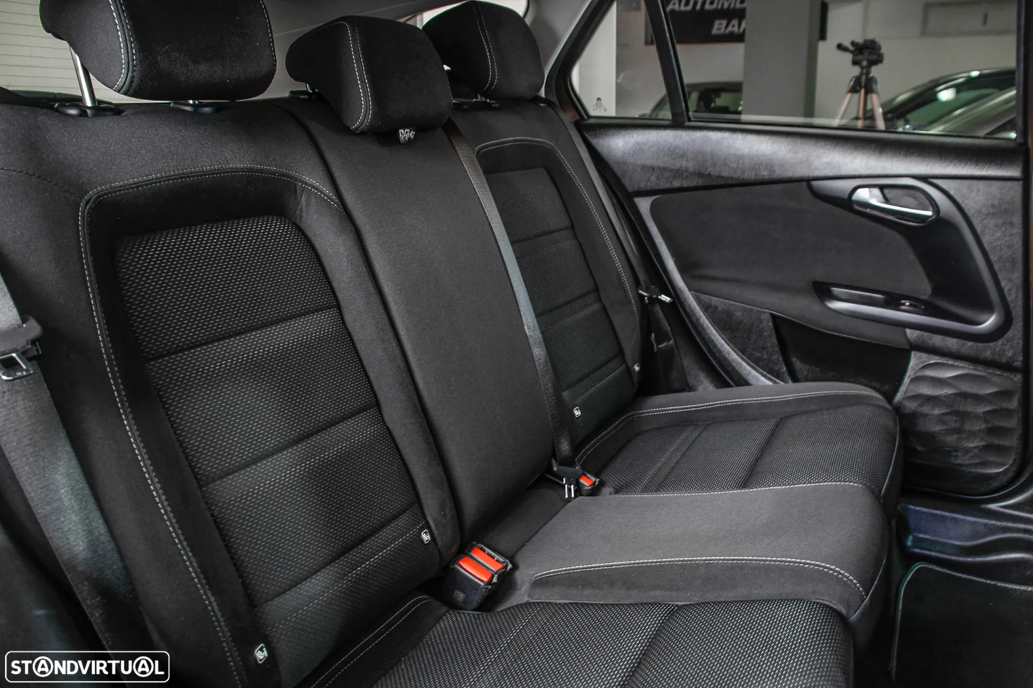 Fiat Tipo Station Wagon 1.6 M-Jet Lounge - 17