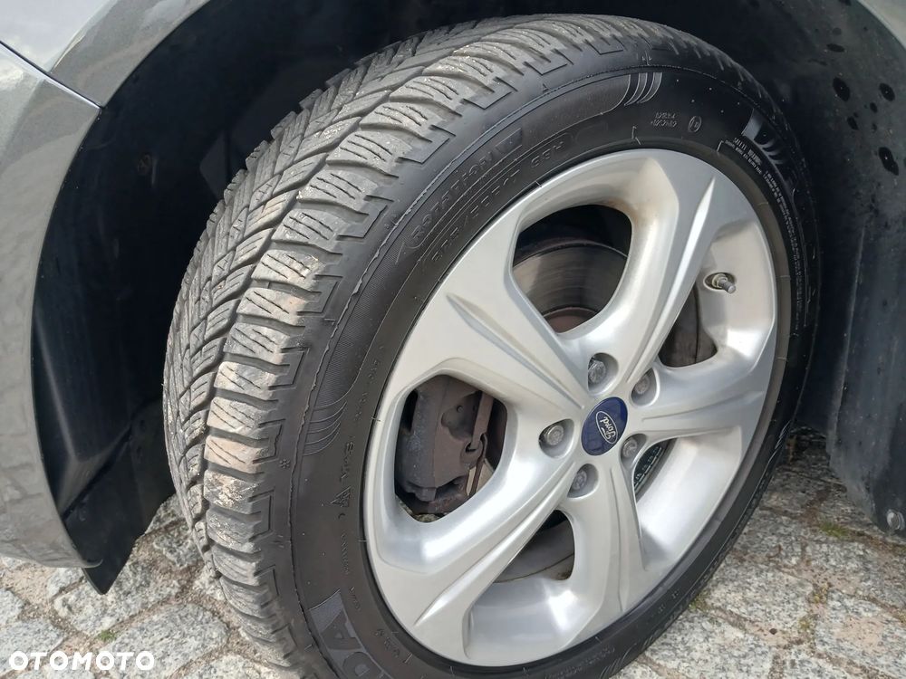 Ford Mondeo - 37
