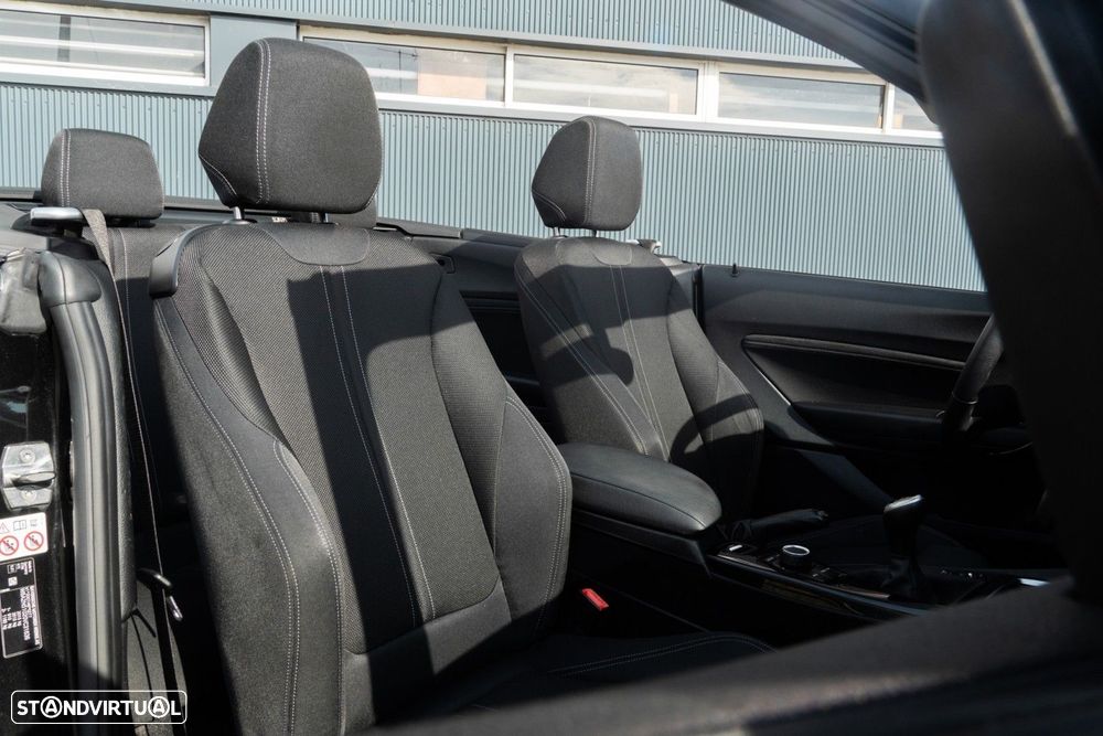BMW 218 d Cabrio Line Sport - 31