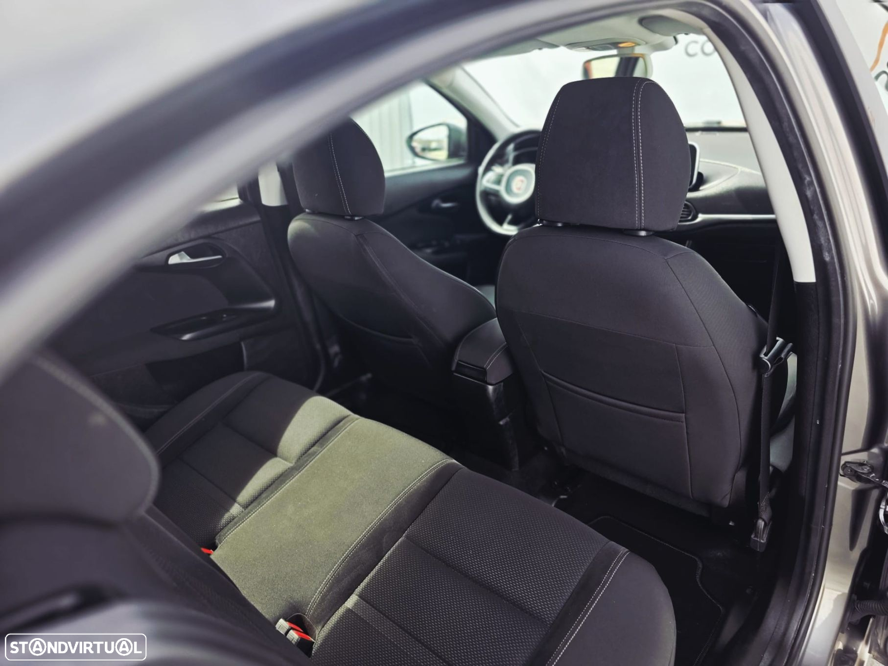 Fiat Tipo 1.3 M-Jet Sport - 9
