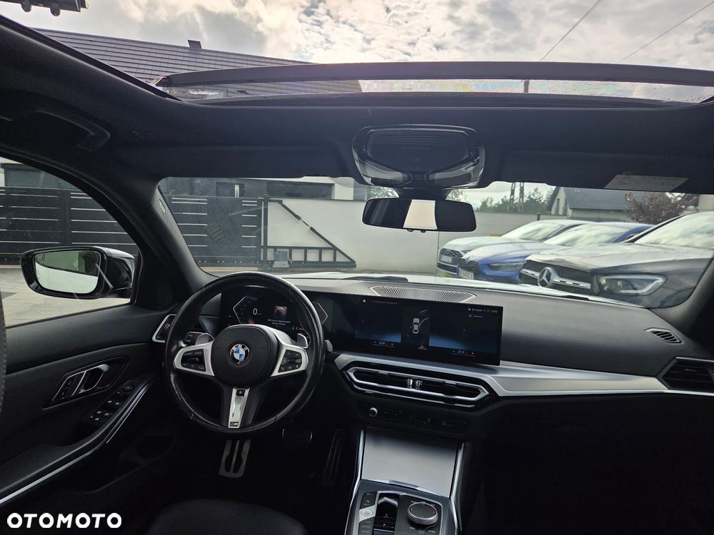 BMW Seria 3 320i M Sport - 15