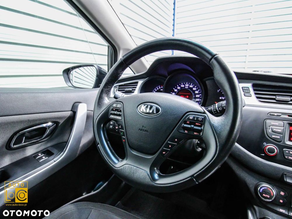 Kia Ceed Cee'd 1.6 GDI M - 21