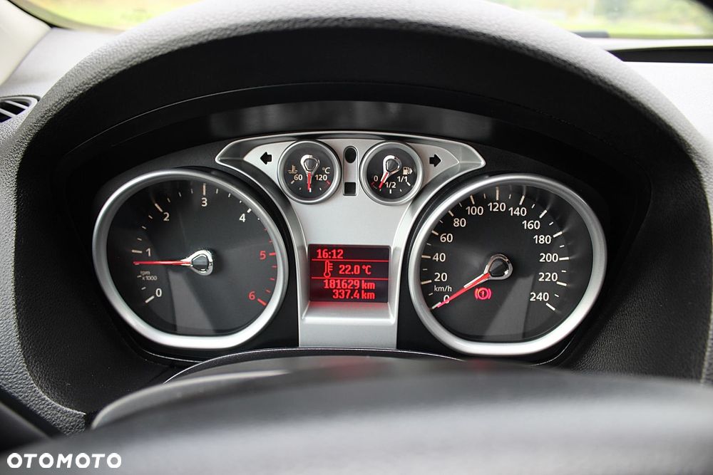 Ford Kuga 2.0 TDCi 4x4 Titanium - 22
