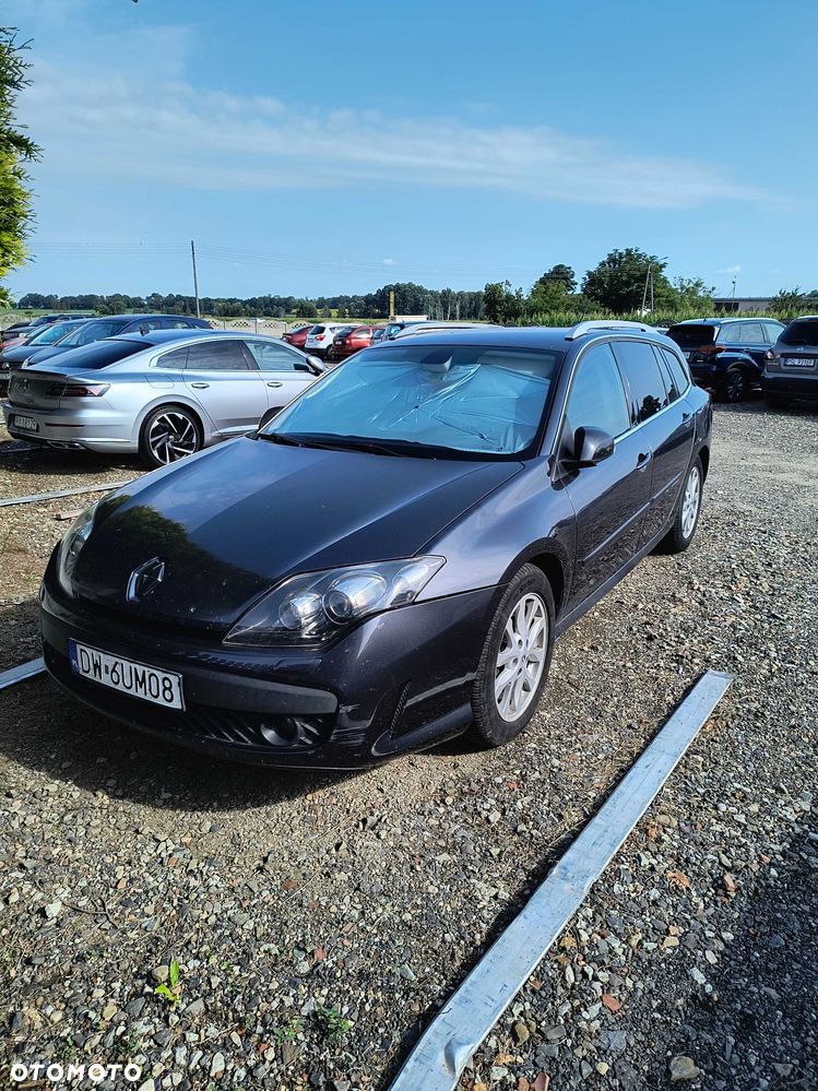 Renault Laguna - 1