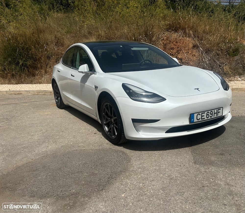 Tesla Model 3 Standard Range Plus RWD - 2