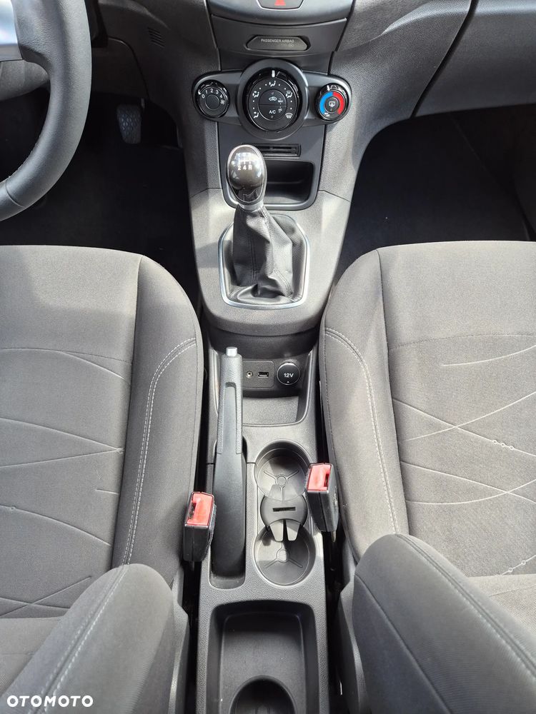 Ford Fiesta 1.4 Trend EU5 - 16