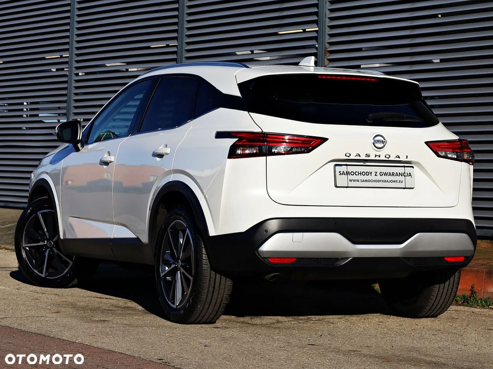 Nissan Qashqai 1.3 DIG-T N-Connecta DCT - 6