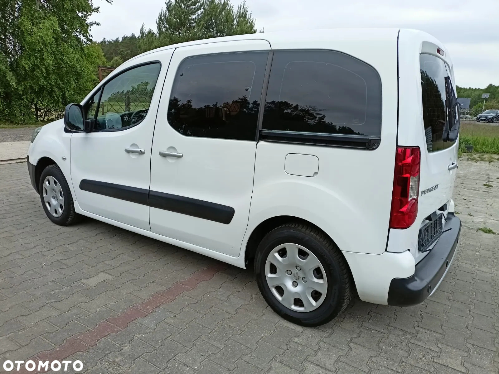 Peugeot Partner Tepee HDi FAP 110 Family - 2