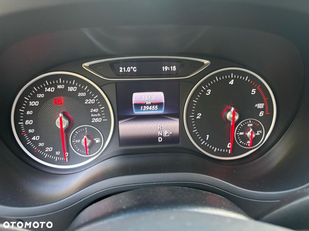 Mercedes-Benz Klasa B 180 (CDI) d 7G-DCT AMG Line - 19