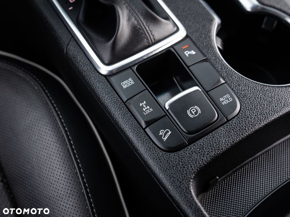 Kia Sportage 1.6 T-GDI AWD DCT GT LINE - 36