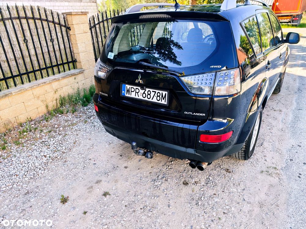 Mitsubishi Outlander 2.0 DID Intense + SE - 2