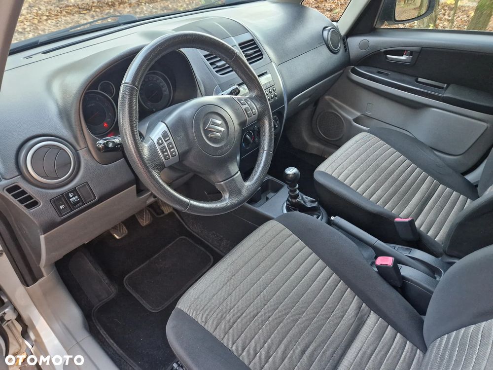 Suzuki SX4 2.0 DDiS Premium 4WD - 7