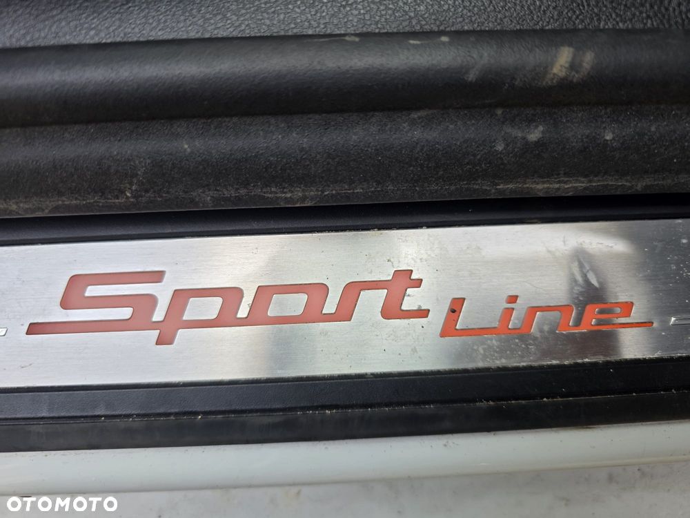 BMW Seria 5 520d Sport Line - 12