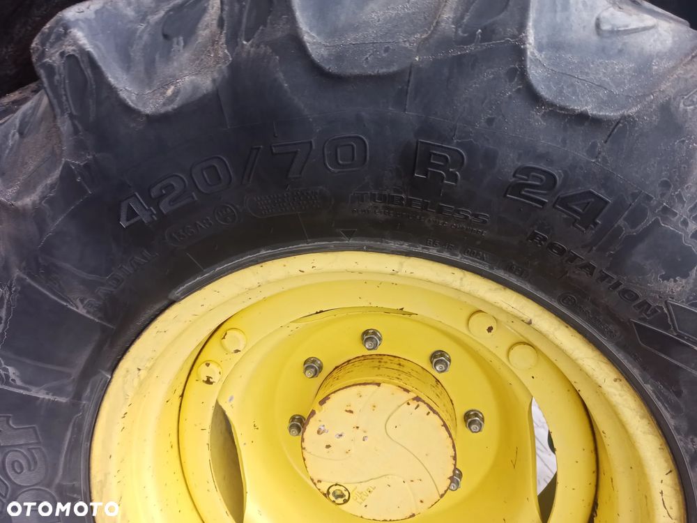 John Deere 6115R - 12