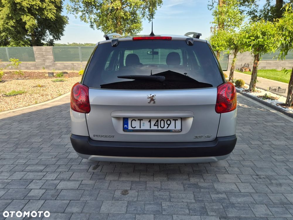 Peugeot 207 - 9