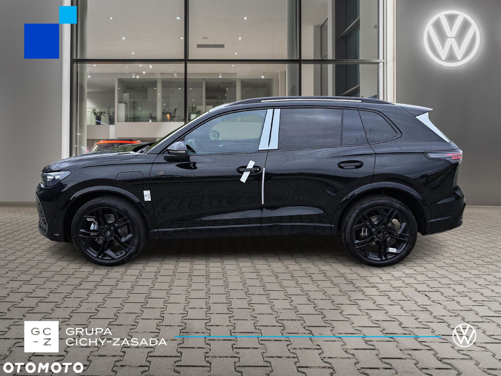 Volkswagen Tiguan - 2