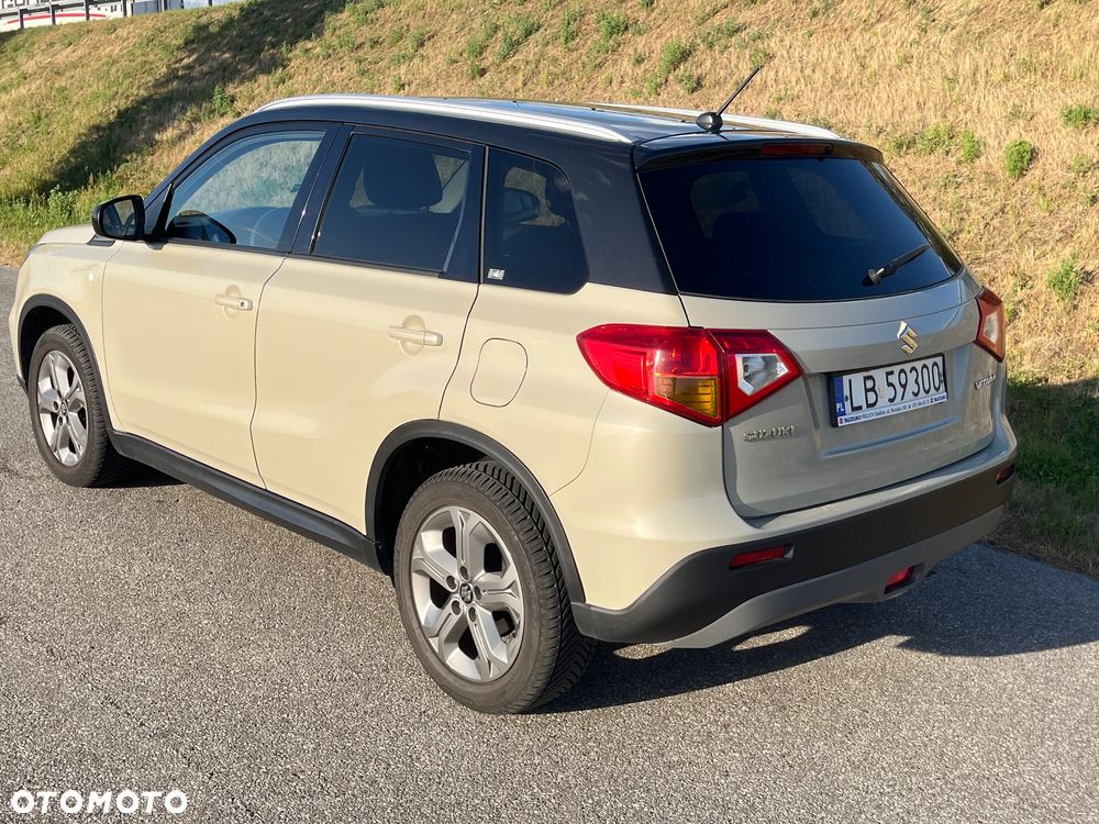 Suzuki Vitara - 6