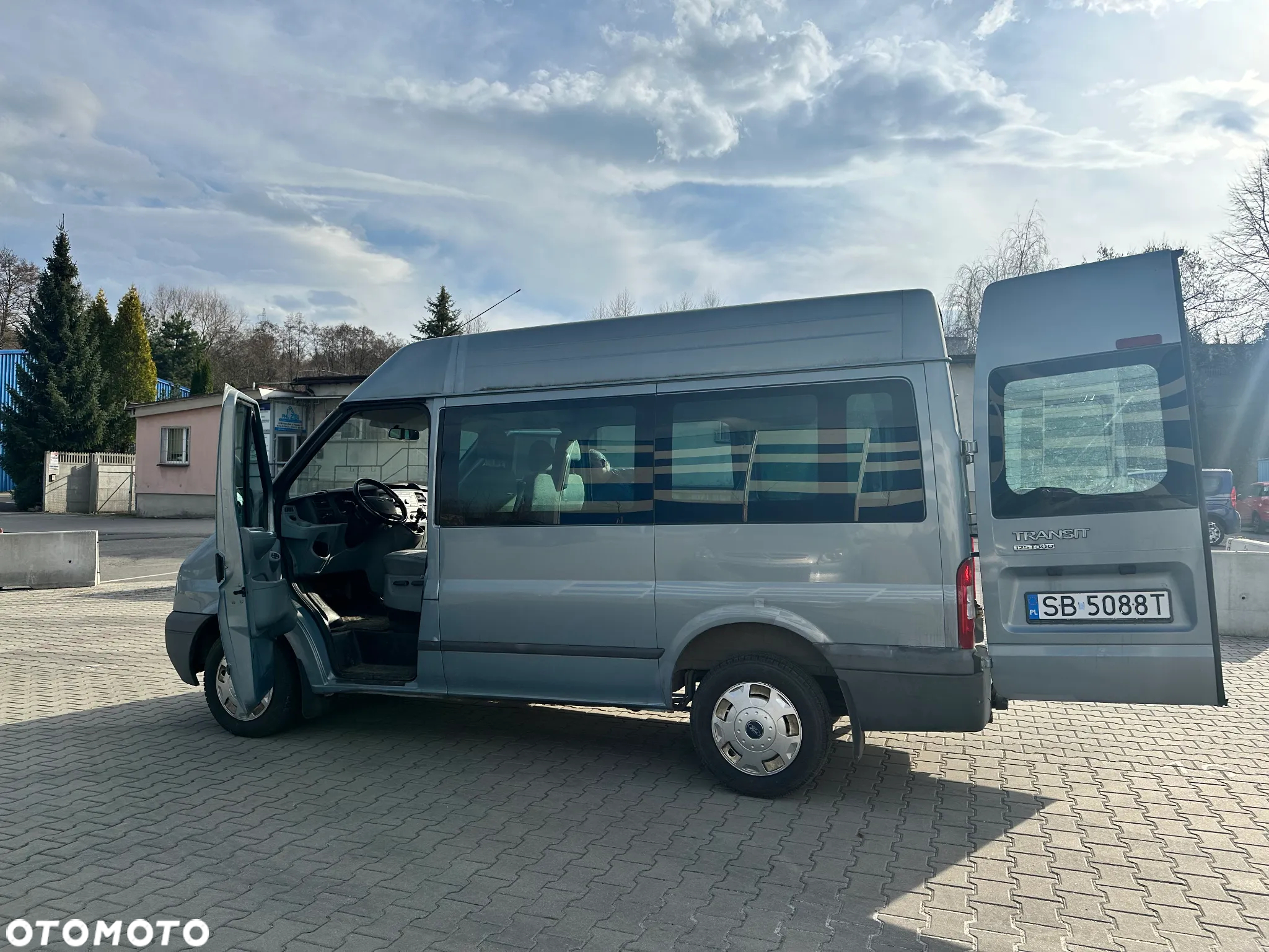 Ford Transit - 4