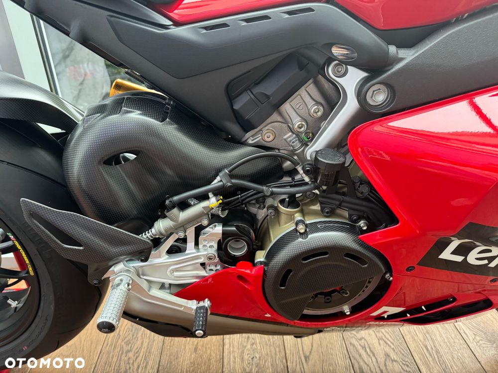 Ducati Panigale V4S - 7