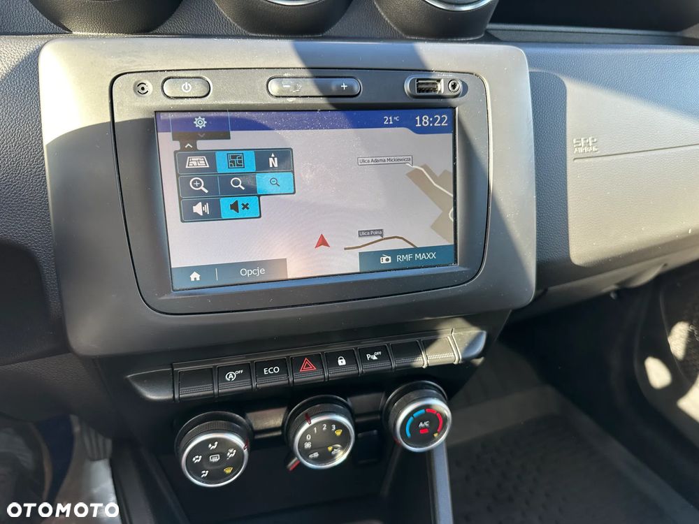 Dacia Duster 1.6 SCe Laureate S&S - 22