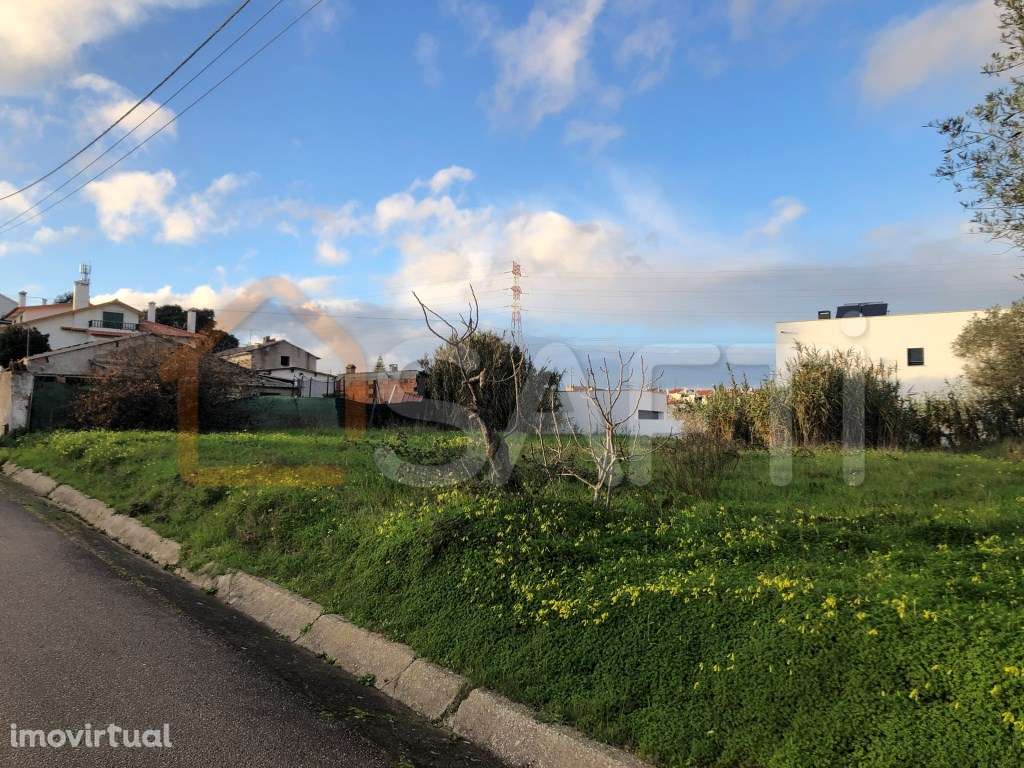 Terreno para construção de moradia na Meia Via, Torres Novas - Grande imagem: 2/18