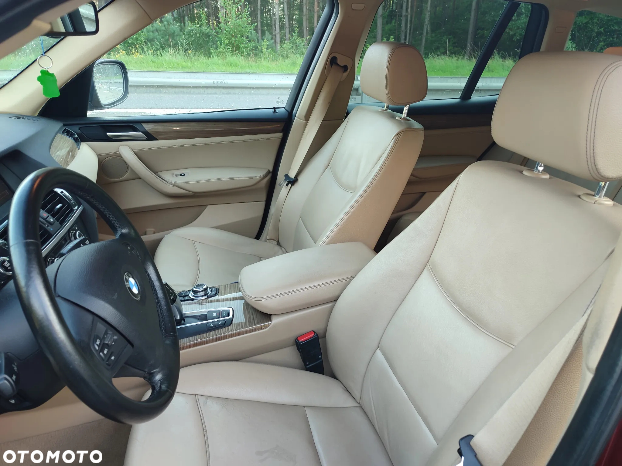 BMW X3 28i xDrive - 6