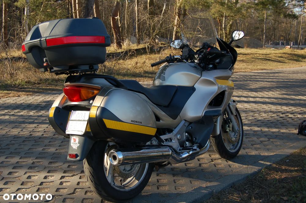 Honda NTV - 5