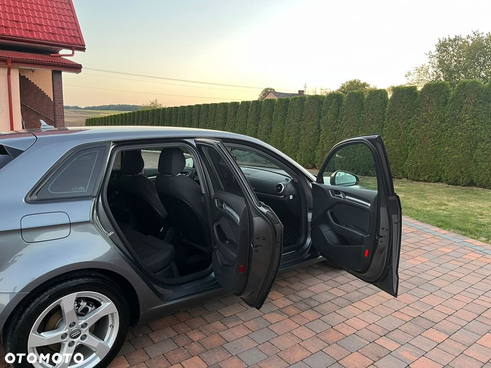 Audi A3 Sportback 1.6 TDI S tronic - 22