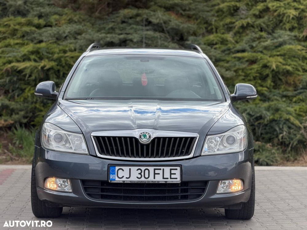 Skoda Octavia 1.6 TDI DPF Ambiente - 11