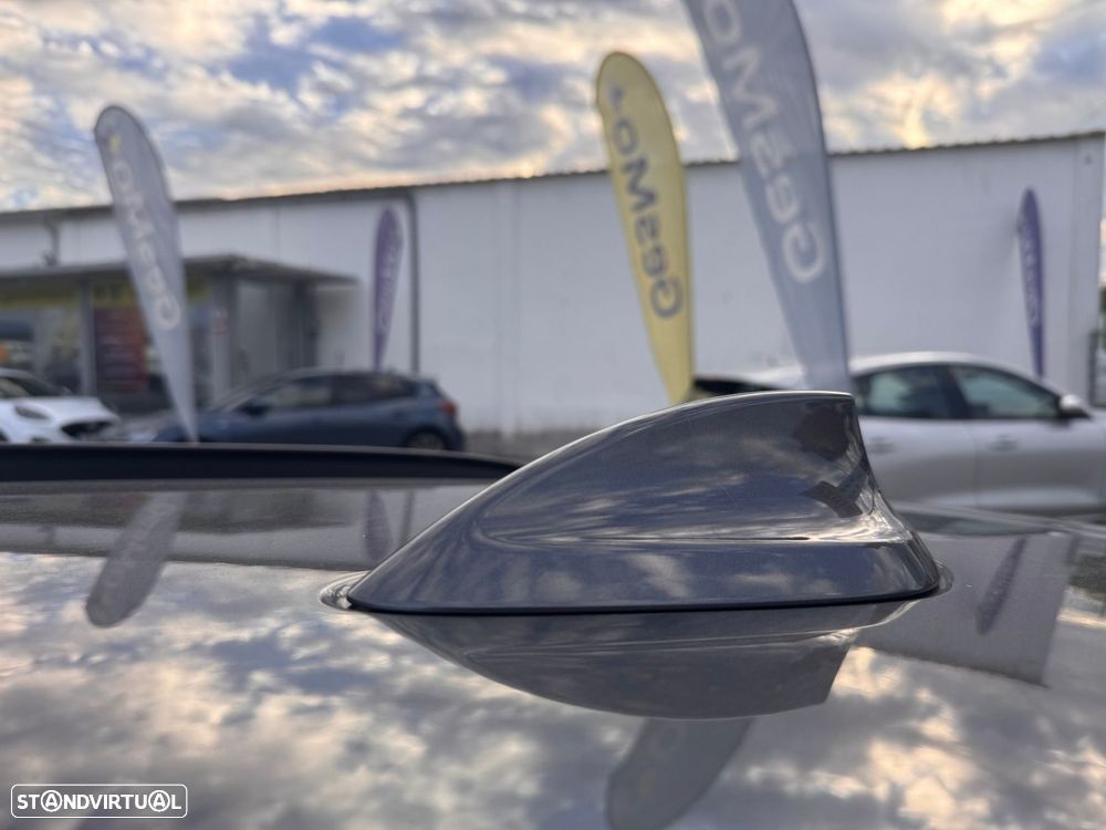 BMW 330 e Touring Corporate Edition Auto - 8