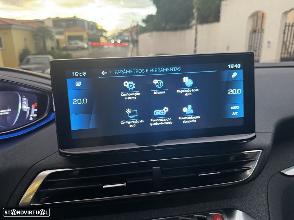 Peugeot 5008 1.2 PureTech Allure Pack EAT8 - 21