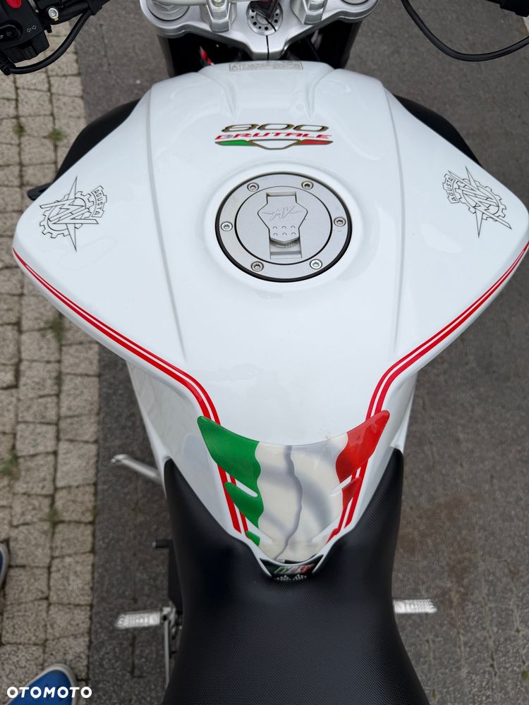 MV AGUSTA Brutale - 29